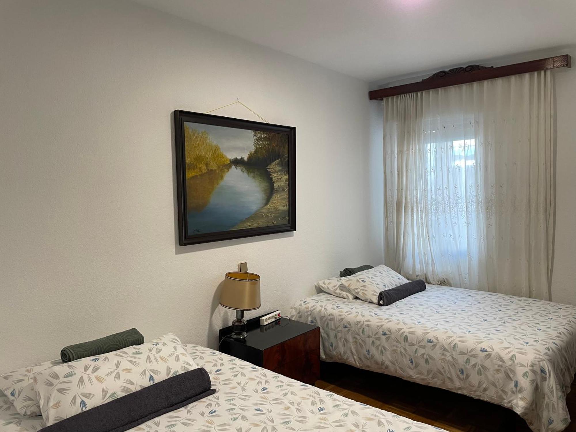 Private Rooms Madrid Atocha Exterior foto